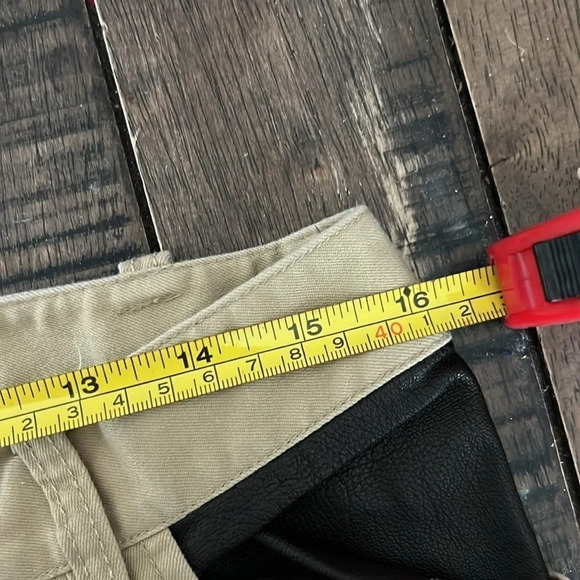 Michael Kors Tan Faux Leather Pockets Gold Hardware Mid Rise Bootcut Pants 8 - Picture 9 of 9